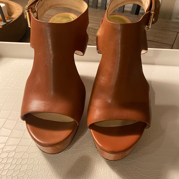 Michael Kors Leather Slingback Sandel Brown - Picture 2 of 4